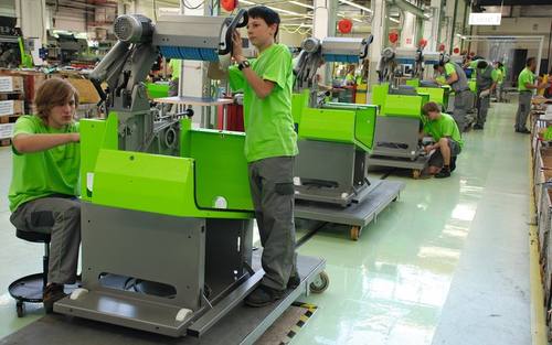 Blick in die Produktion von Wintersteiger