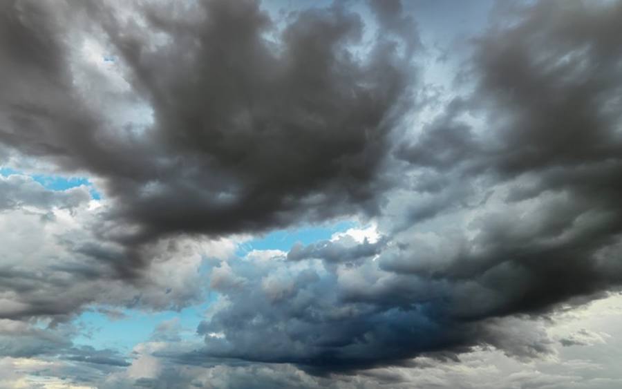 Wolken, Bildquelle: Thinkstock/Ron Chapple Studios