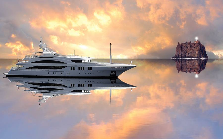 Yacht