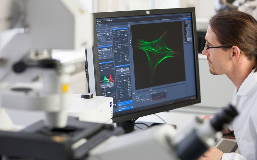 Carl Zeiss Microscopy GmbH