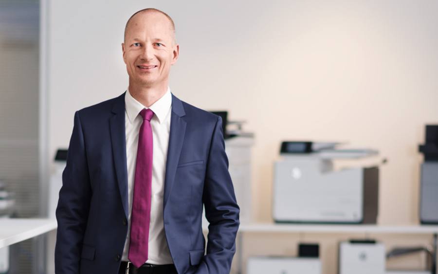 Stefan Gemm, HP
