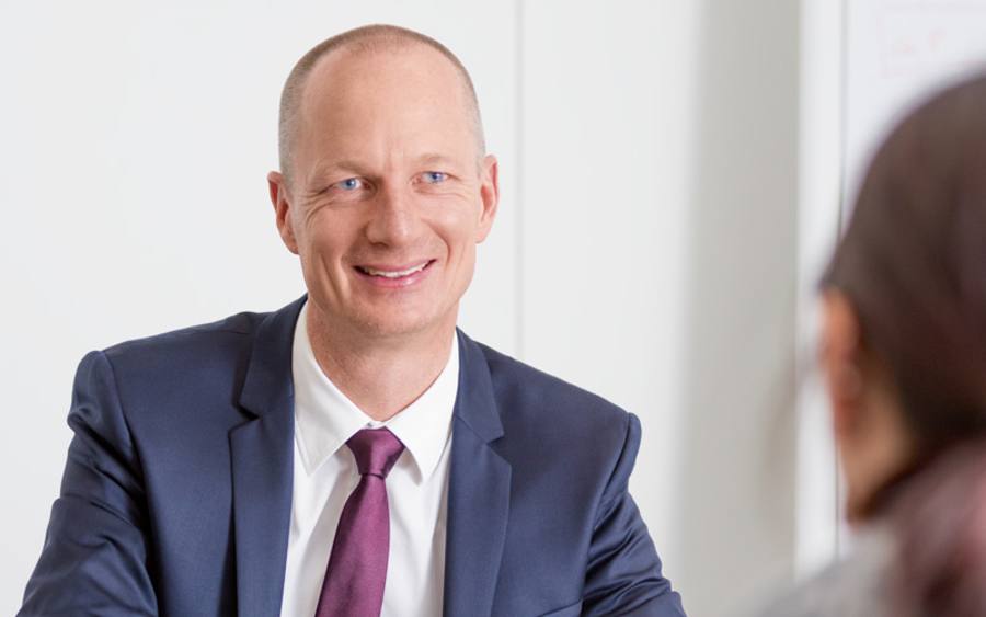 Stefan Gemm, HP