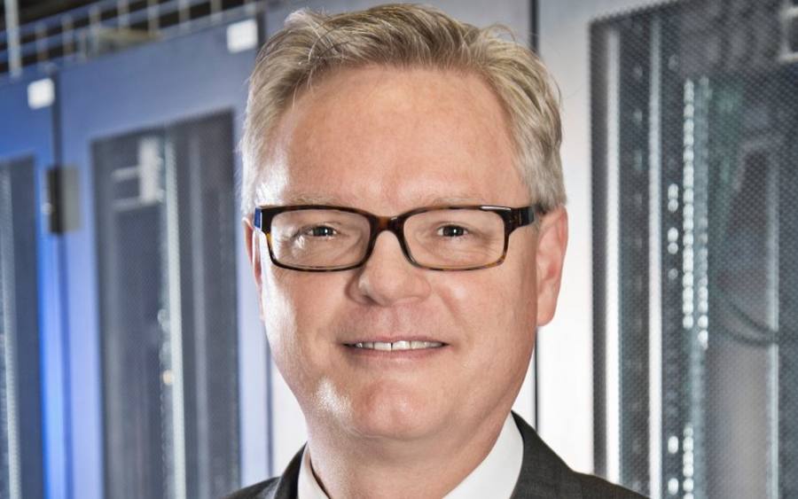Donald Badoux, Equinix