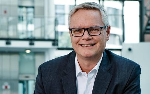 Donald Badoux, Equinix