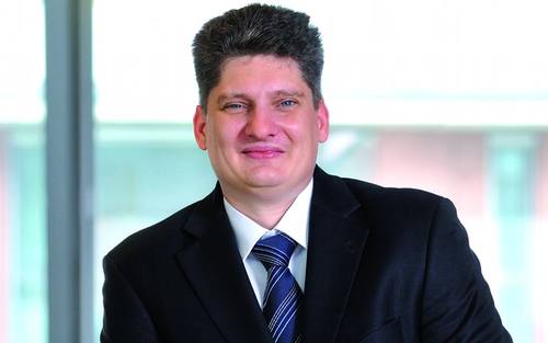 Robert Guzek, Fujitsu