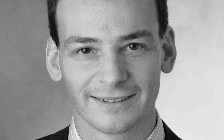 Holger Hansen, Information Services Group