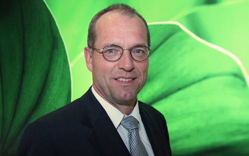 Albrecht Munz, HP