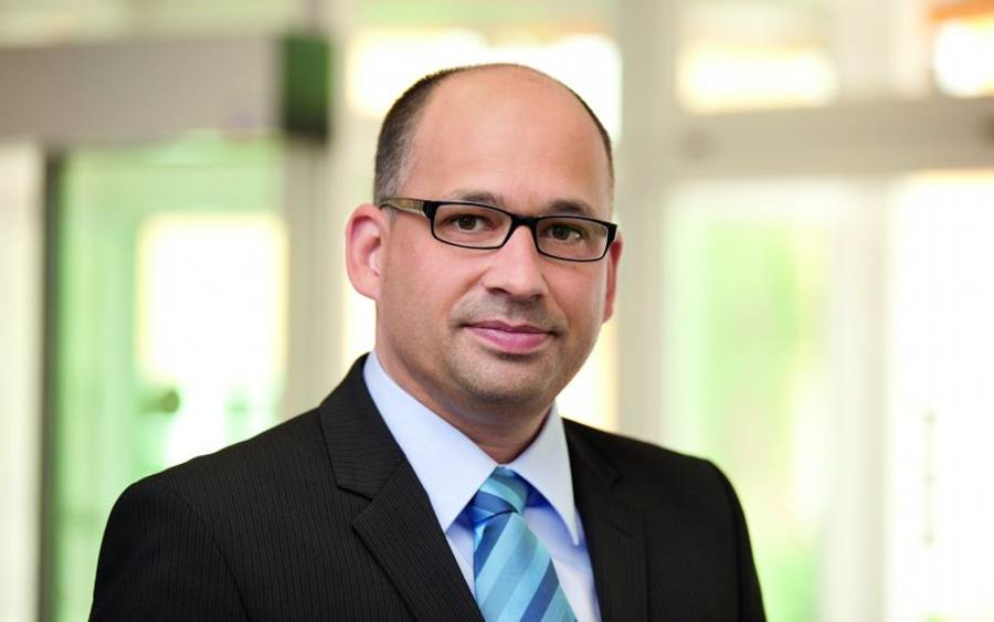 Dr. Oliver Niese, SAS