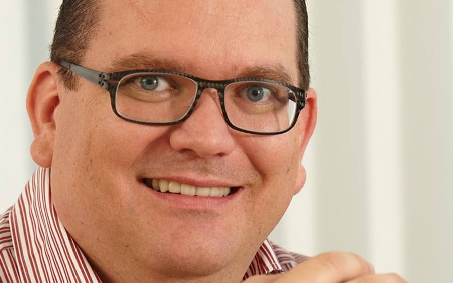 Lars Riehn, InfoWAN Datenkommunikation GmbH