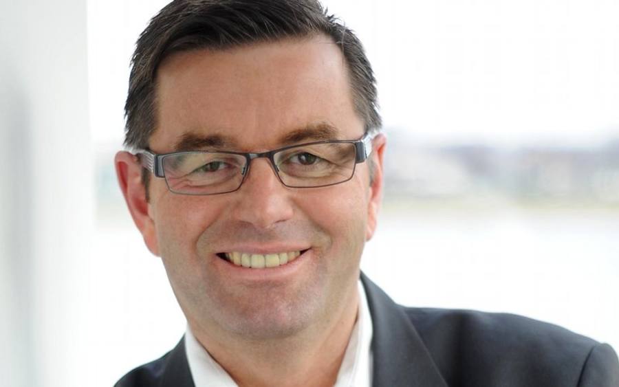 Henning Schäfer, Plantronics