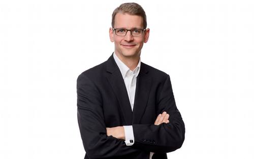 Dr. Eike Schmidt, Brainloop