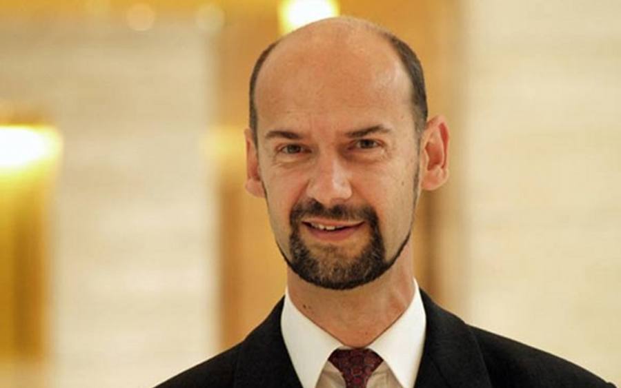 Hans Schramm, Dell