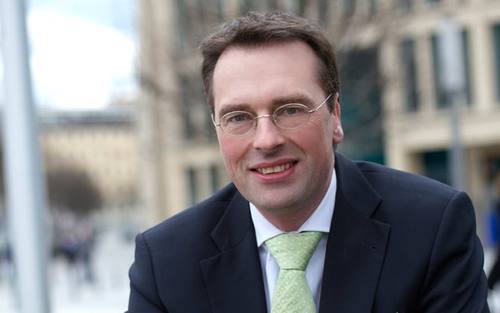 Dr. Klaus Seifert, Atos