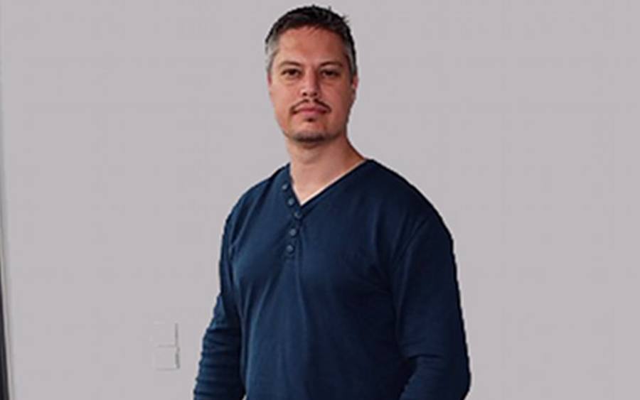 Tobias Castillo, Cut-e