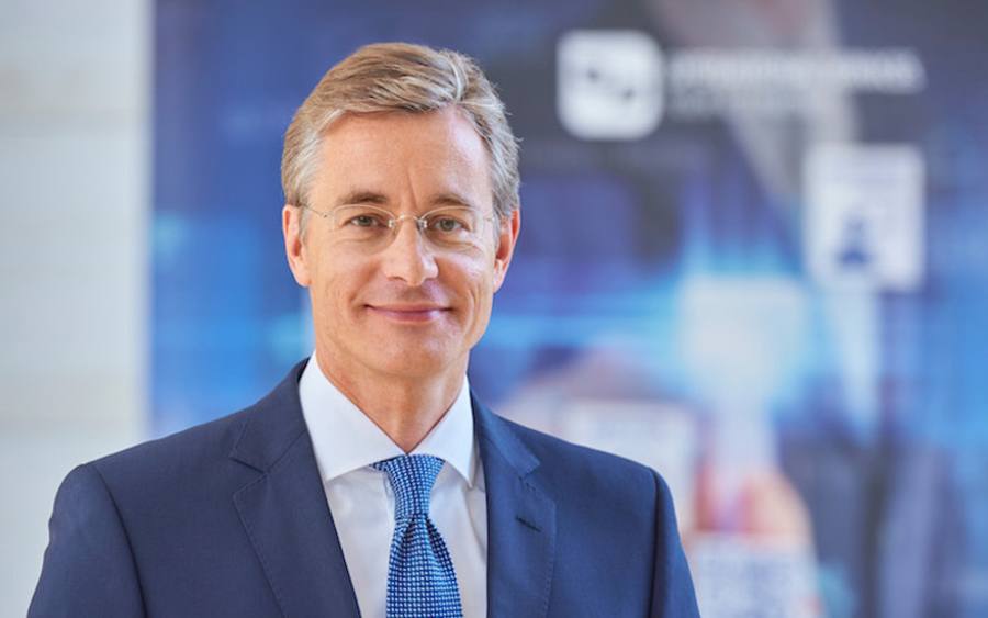 Dr. Ulrich Müller, Operational Services