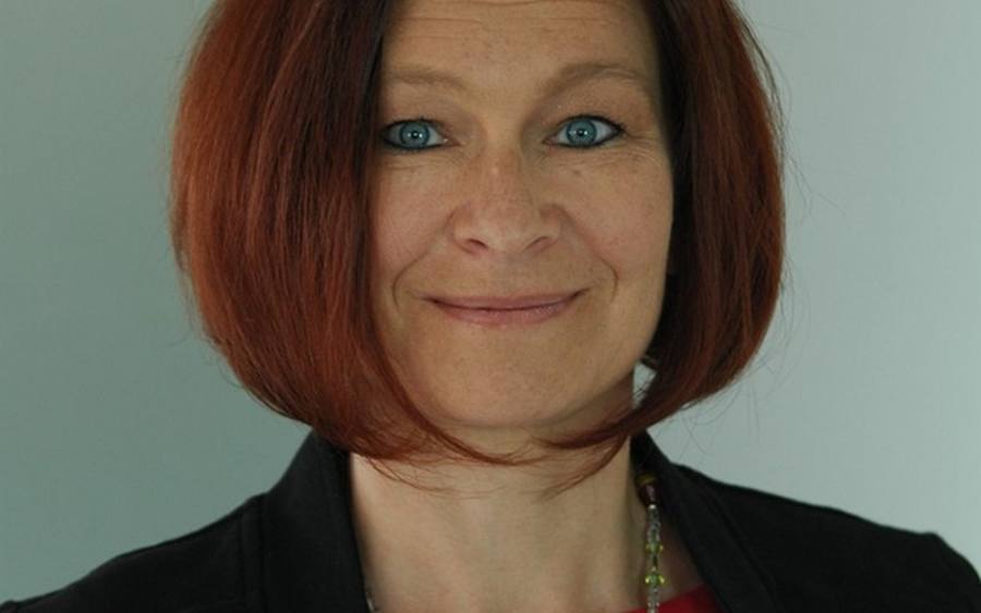 Gerlinde Wiest-Gümbel, Poet AG