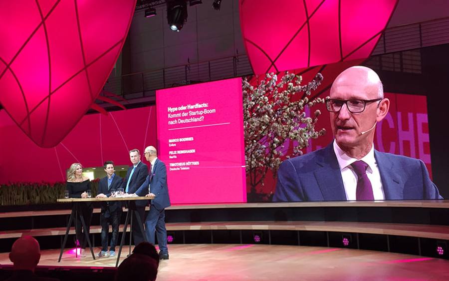 Telekom-Boss Höttges stellte das neuen Startup-Programm „TechBoost“ heute auf der Cebit vor