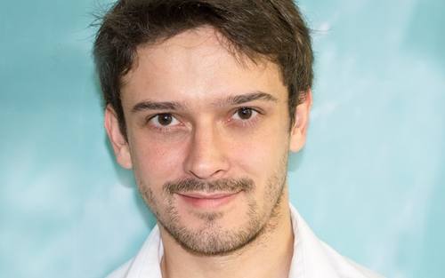 Raphael Labaca Castro, Eset