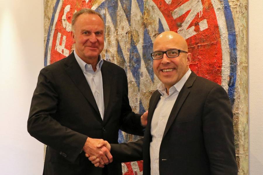 Karl-Heinz Rummenigge, Vorstandsvorsitzender der FC Bayern AG, und Axel Jahn, CEO der diva-e Digital Value Enterprise GmbH