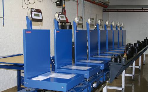 Rhewa Waage