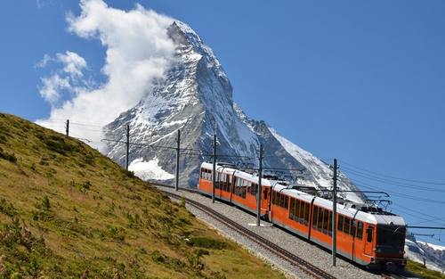 Bahn in der Schweiz, Bildquelle: Thinkstock/iStockphoto