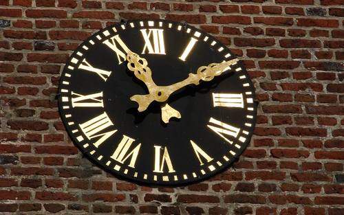Uhr, Bildquelle: Thomas Max Müller/pixelio.de