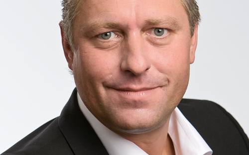„Es gibt viele Faktoren, wie Datenspeicherung nach EU-Recht, Compliance-Richtlinien und verbesserte Latenzzeiten, die dafür sprechen, Daten in eine Cloud zu packen.“ Alex Fürst, Vice President DACH bei Rackspace