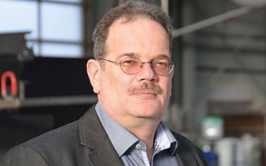 Für Joachim Hellrung, IT-Leiter bei Fassmer, bedeutet die durchgängige ERP-Software mit Peripherie des gleichen Anbieters eine Reduzierung der Schnittstellen und damit höhere Geschwindigkeit.