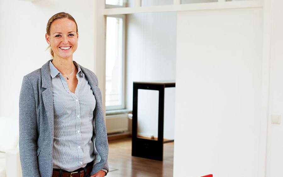„In dem Moment, wenn SEO-Vorhaben nicht konsequent umgesetzt werden und kein Monitoring der Entwicklung erfolgt, wird viel Potential verschenkt. Es wird oft zu früh aufgegeben, weil Erfolge nicht sofort sichtbar sind.“ Claudia Baacke, Rekordmarke