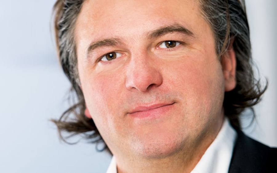 Dirk Oliver Haller, Vorstand der Deutschen Finetrading AG (DFT), will mit seinem Unternehmen Kredite für kleinere Beträge anschieben.