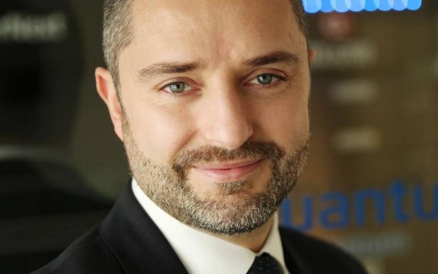 Stéphane Estevez, Quantum