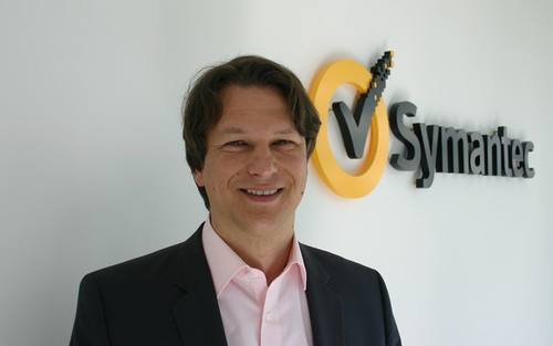 Max Galland, Symantec