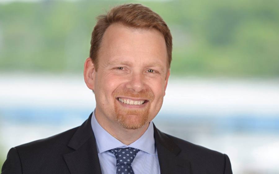 Jörg Hansen, Consist