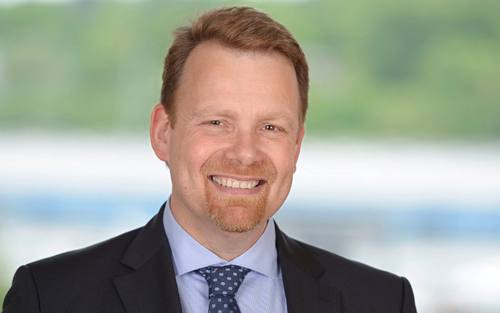 Jörg Hansen, Consist