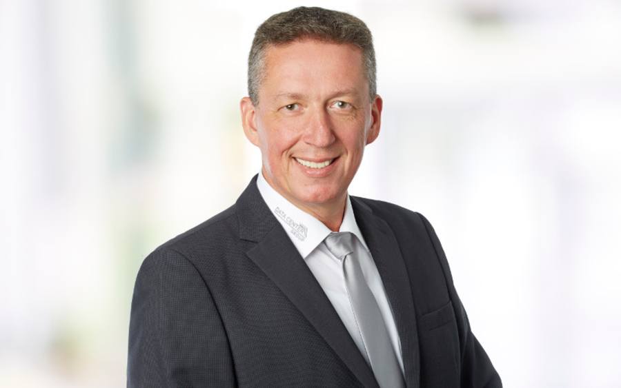 Frank Neubauer, RZ Services
