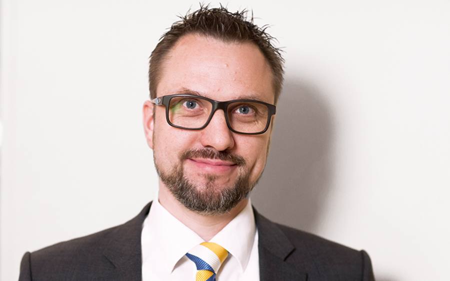 „Avatare können helfen, die Interaktion mit dem Kunden persönlicher zu gestalten, da der Gesprächspartner ein Gesicht bekommt. Wir sehen jedoch, dass die Akzeptanz weit mehr vom Nutzen abhängt, den der Kunde erfährt.“ Carsten Rust, Pegasystems