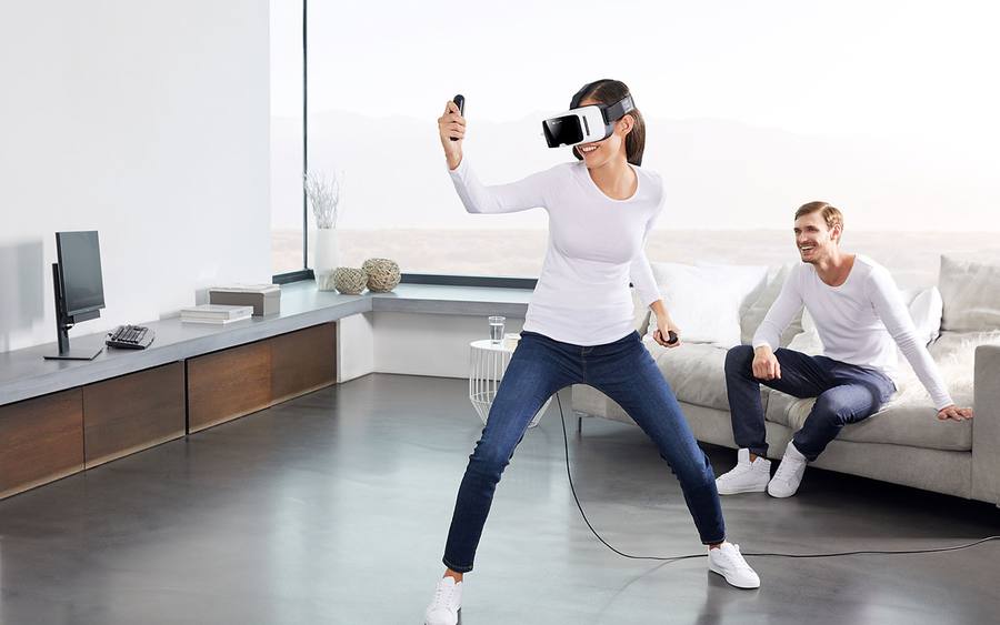 VR-Brille VR One Plus von Zeiss