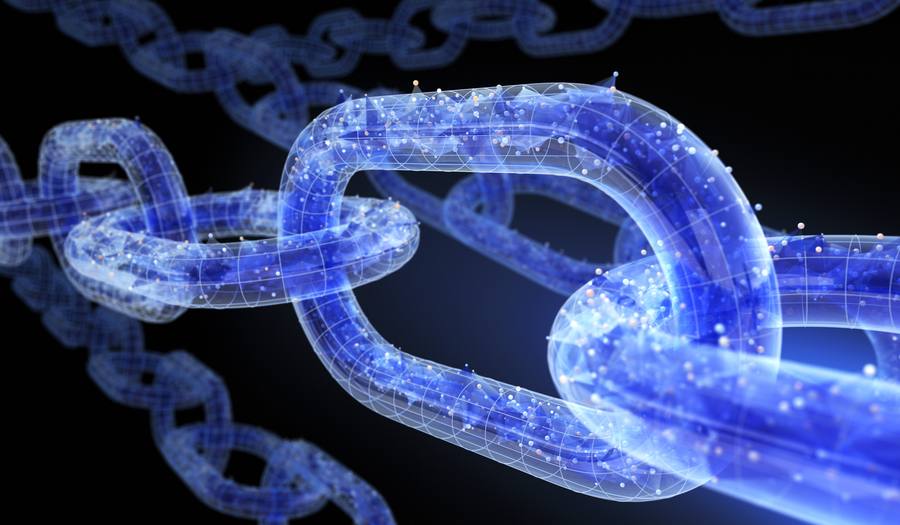 Blockchain symbolisiert durch Kette