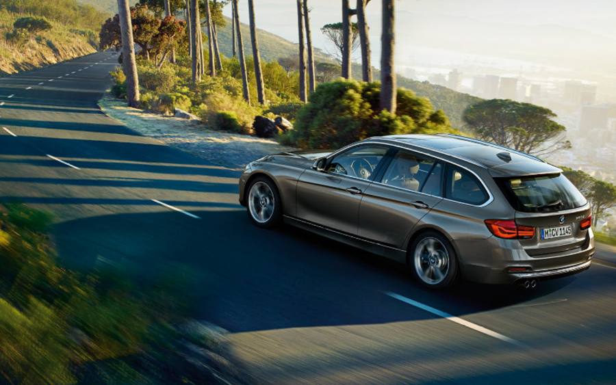 BMW und Telekom bringen WLAN ins Auto.