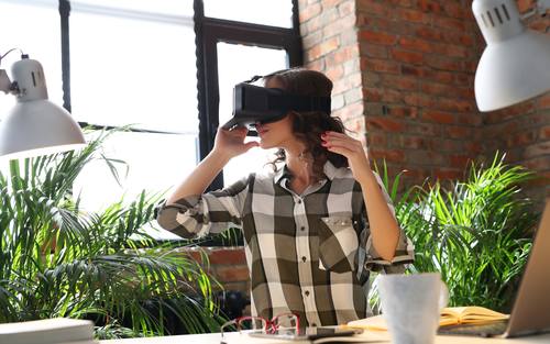 VR-Brille in Alltag integrieren