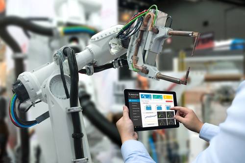 Ein Roboter wird trainiert