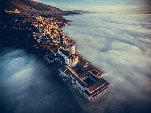 Basilica of Saint Francis of Assisi / fcattuto