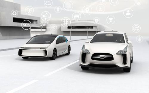 Vernetzte Fahrzeuge werden künftig in das Visier von Hackern geraten.