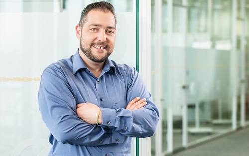 Alexander Vukcevic, Avira