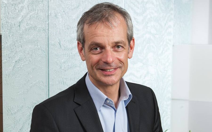 Arno Brausch, Amdocs