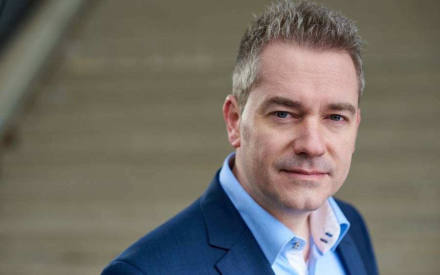 Marcel Kemmann, Asus