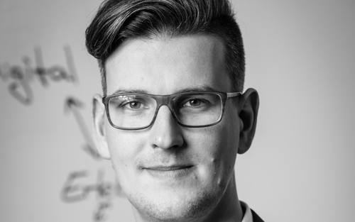 Oliver Kling, dot.Source
