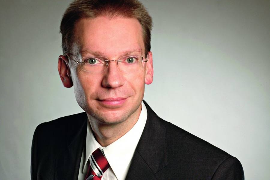 Mike Lange, D-Link