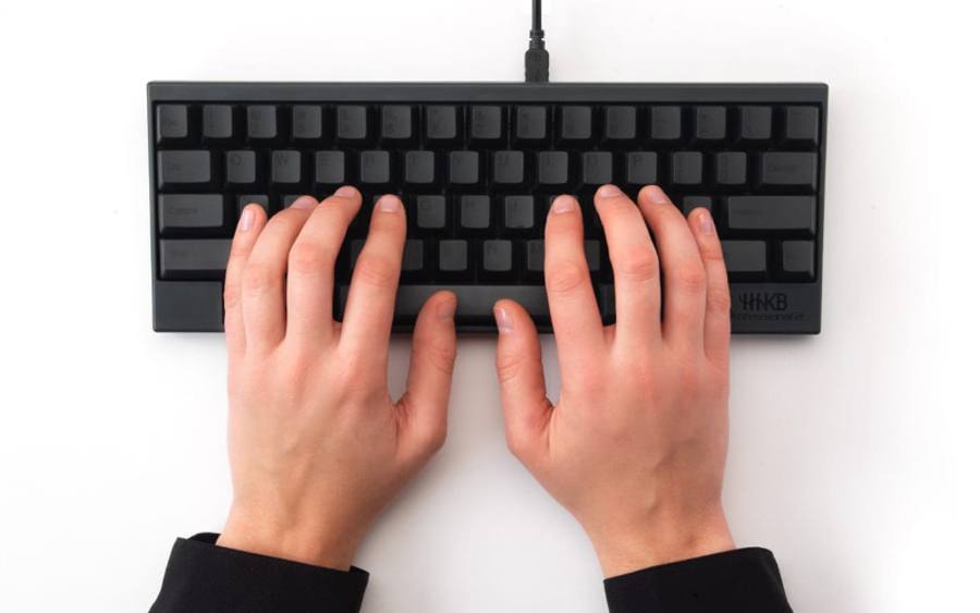 Das Happy Hacking Keyboard ist sowohl zum PC als auch für Mac-Rechner kompatibel. ((Bildquelle: PFU))