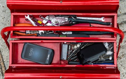 Das robuste Smartphone TC25 hält Hitze und Kälte, Stürze sowie staubige Umgebungen aus.